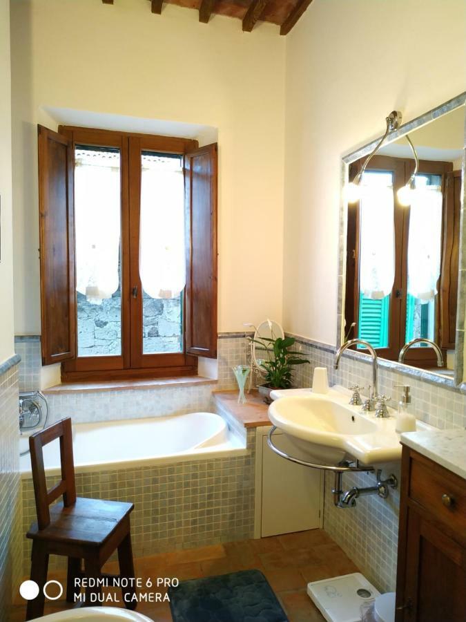 Dimora Montebello Pitigliano Bagian luar foto